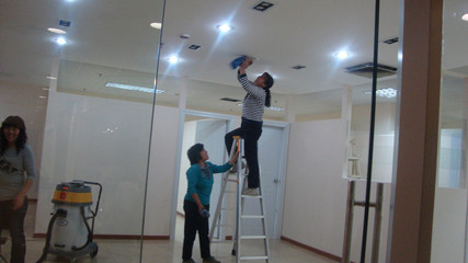 国贸专业地毯清洗、开荒保洁、玻璃清洗服务全解析 高清细节图展示